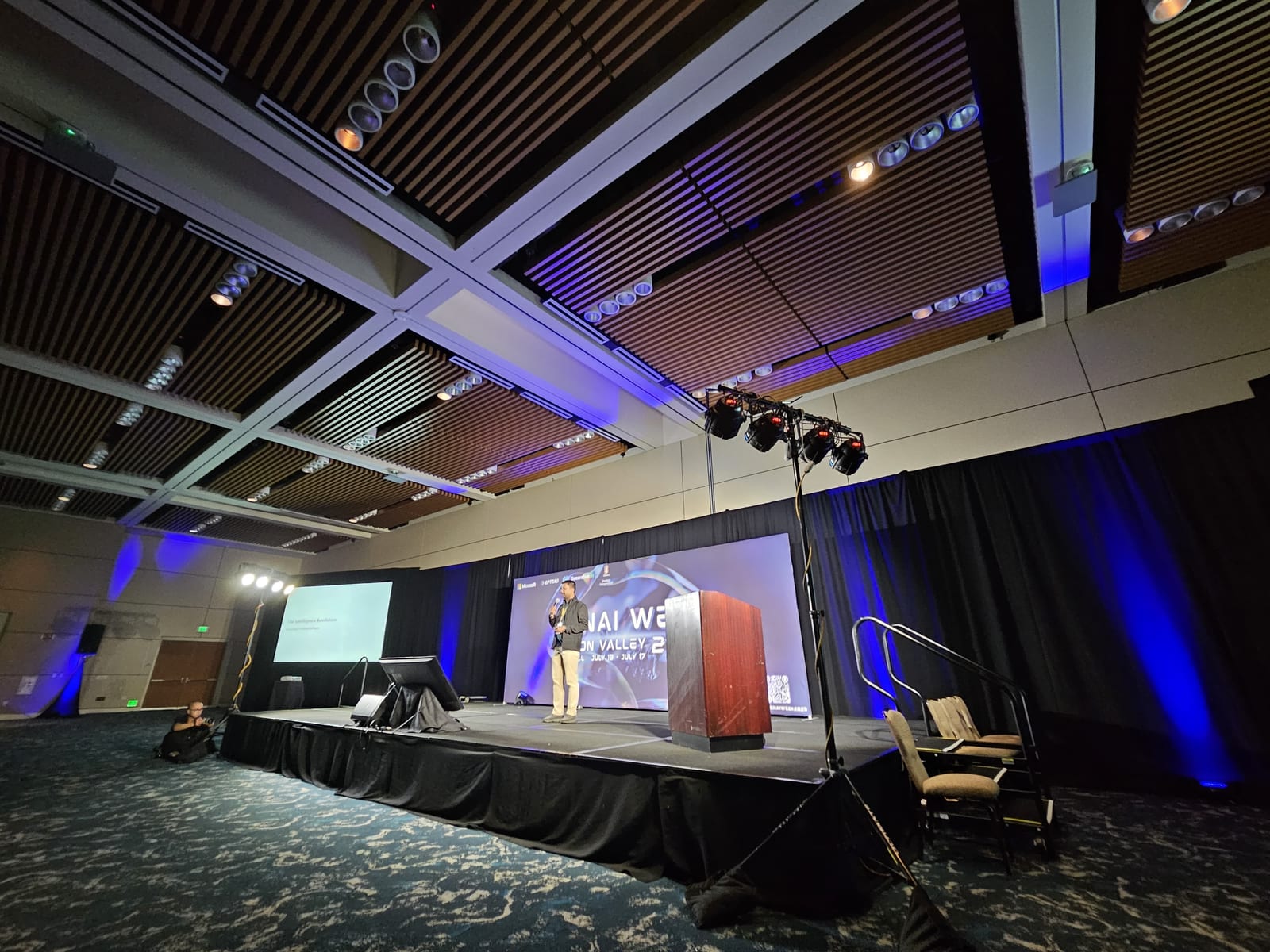 Deepak Gupta speaking at GenAI Week Silicon Valley 2025